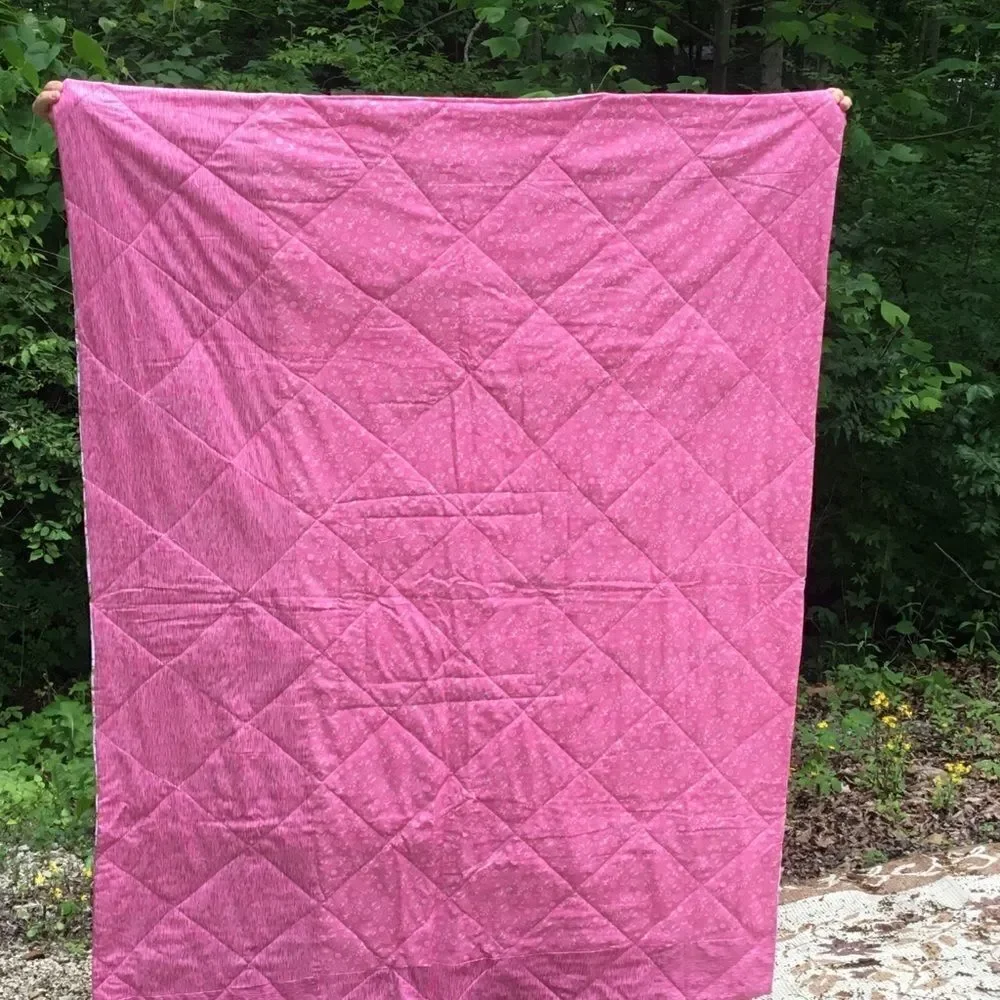 NWT Botanical Beauty Hand Crafted Quilt